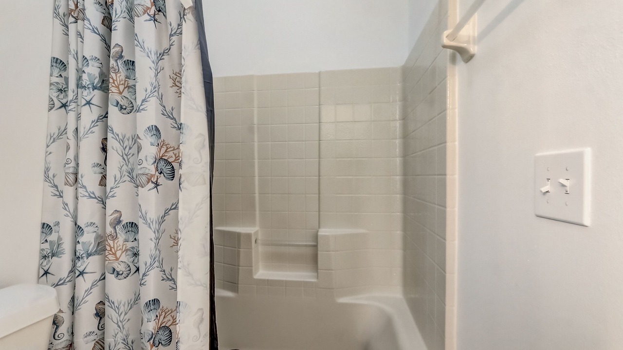 Photo of Bathroom in Davenport