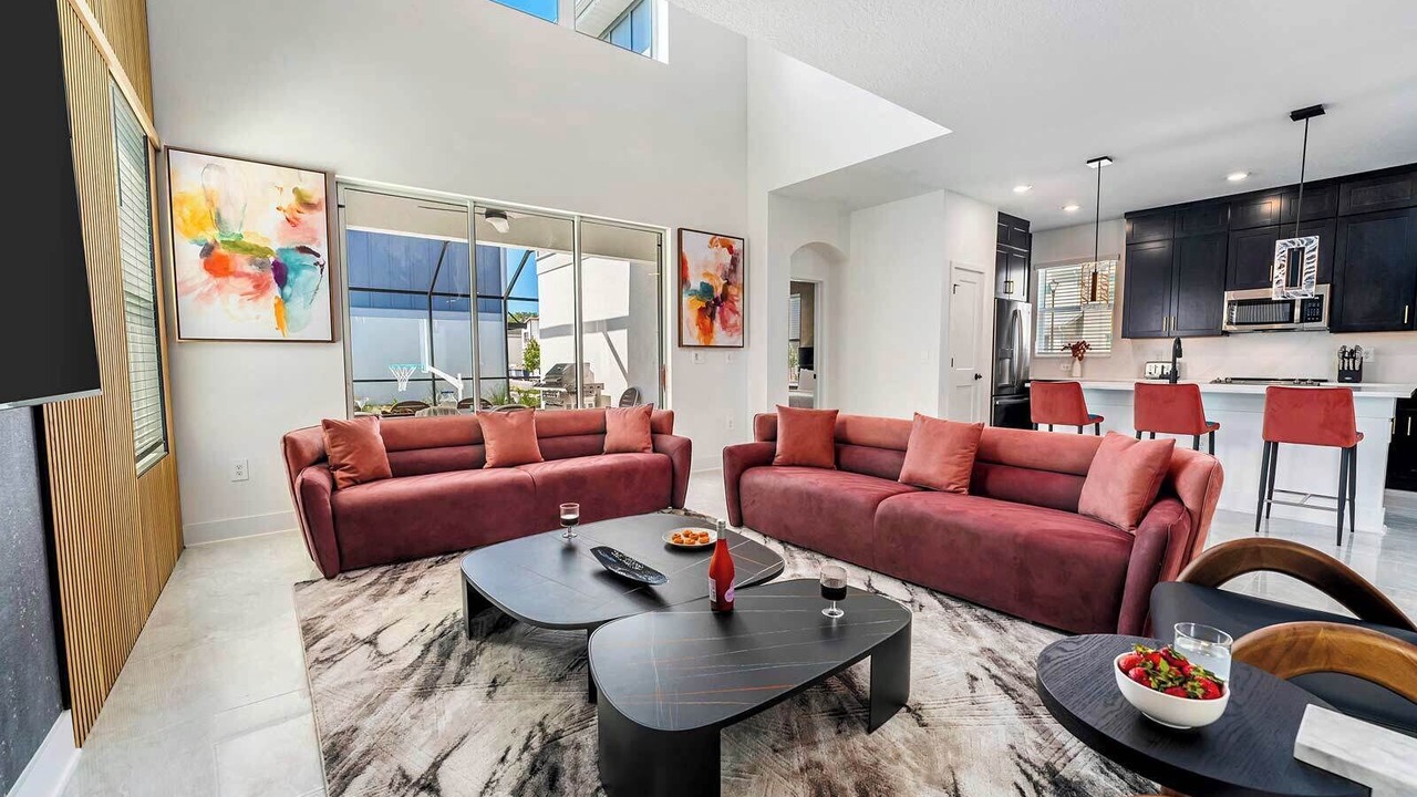 Photo of Livingroom in Florida Center