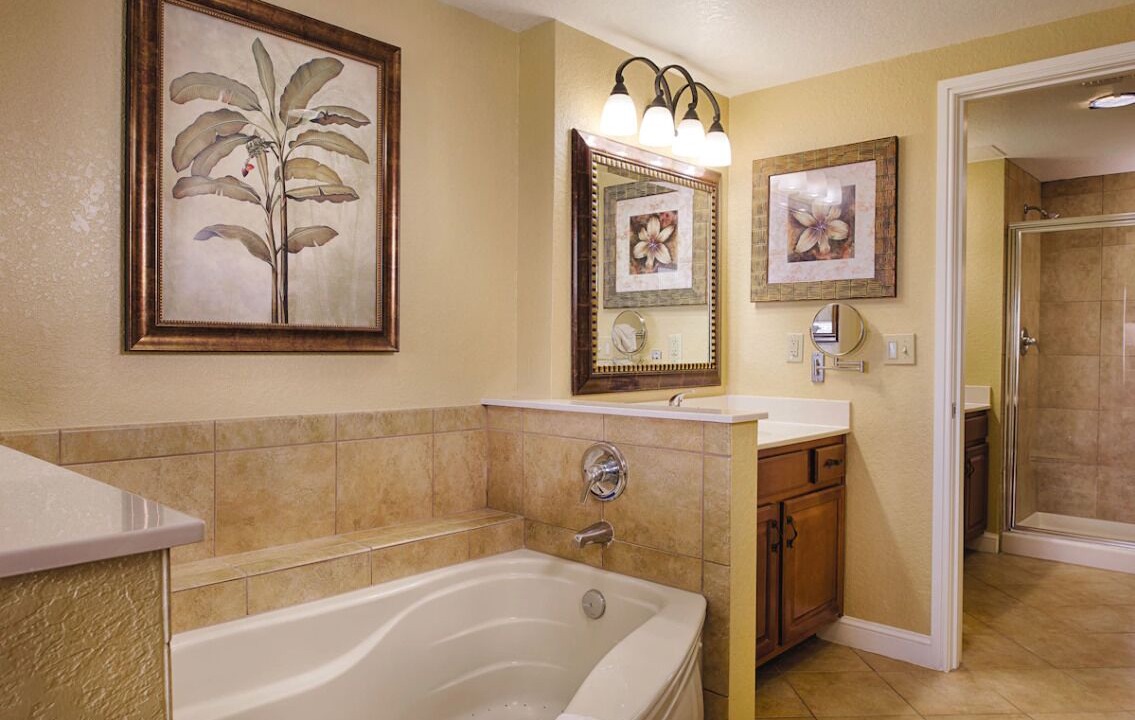 Photo of Bathroom in Lake Buena Vista