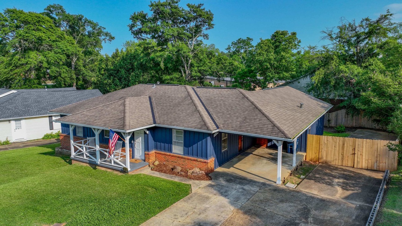 Photo of Outdoor in Northport