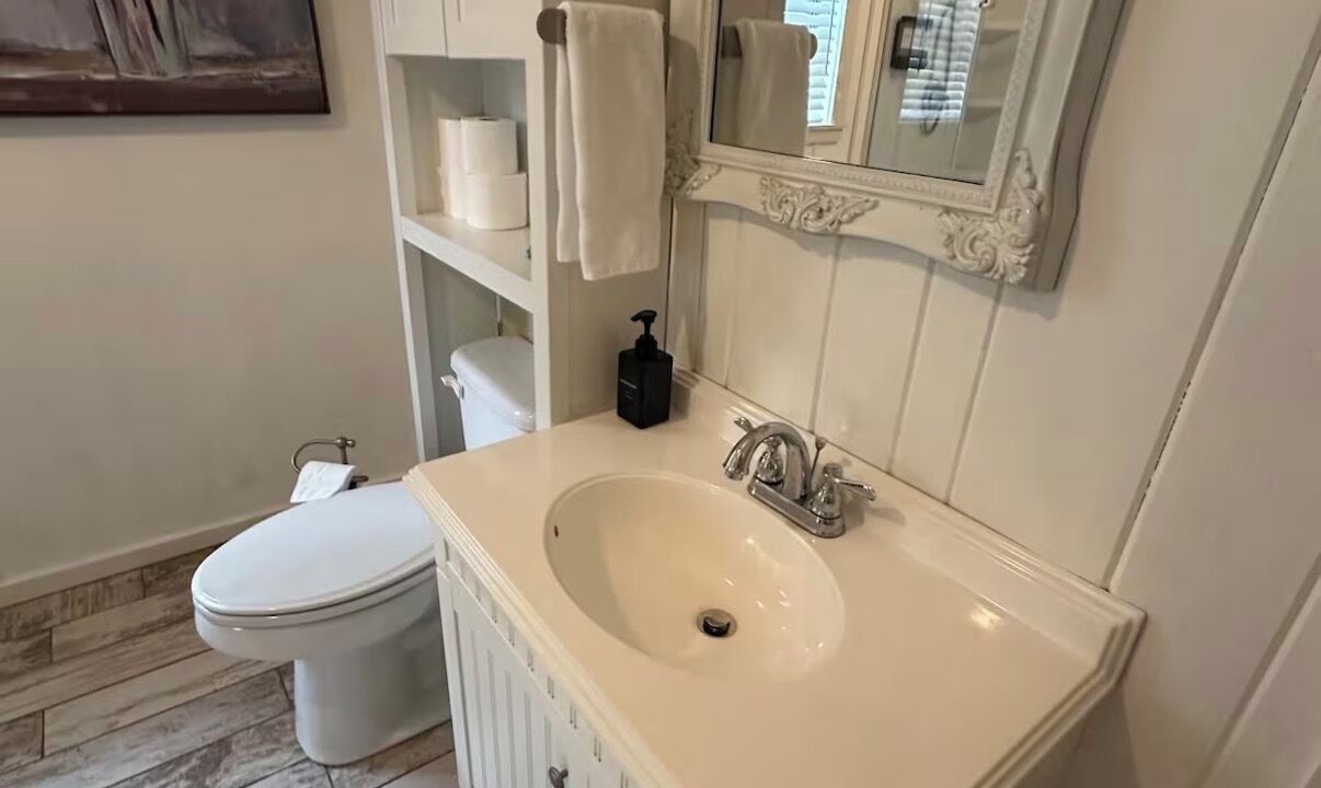Photo of Bathroom in Muscle Shoals