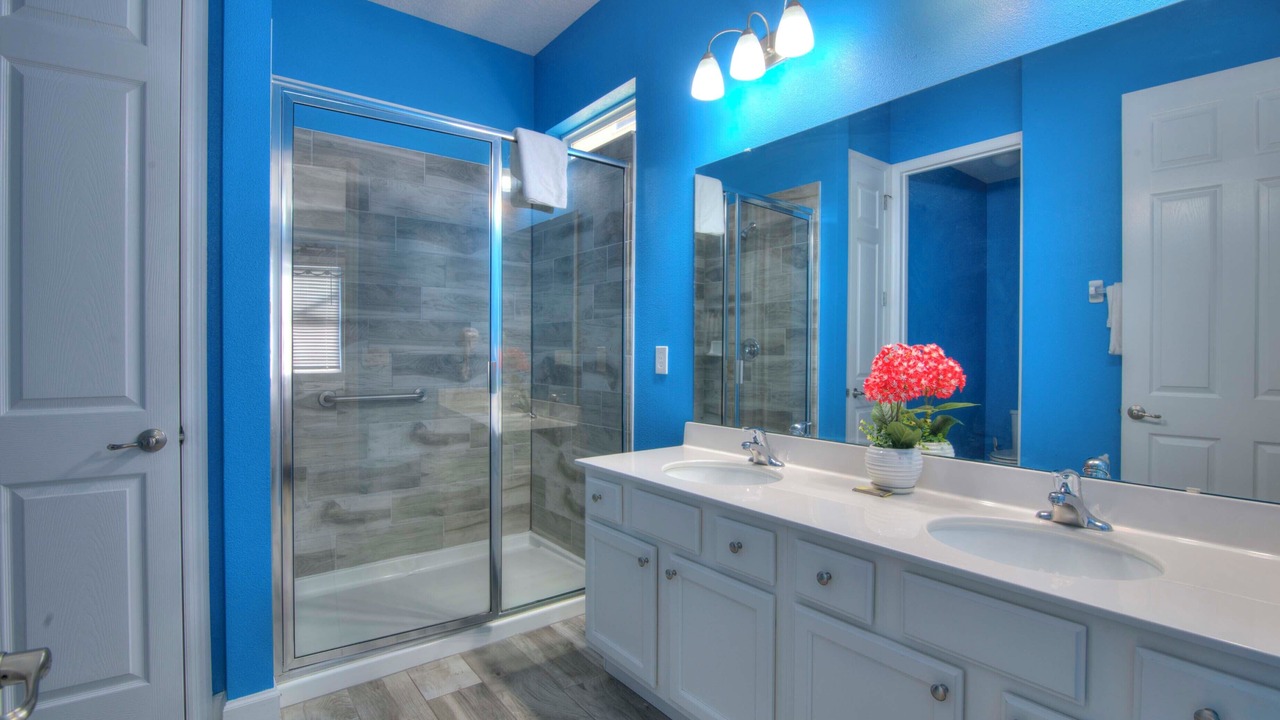 Photo of Bathroom in Loughman