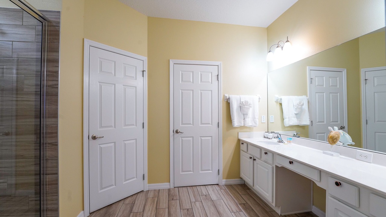 Photo of Bathroom in Loughman