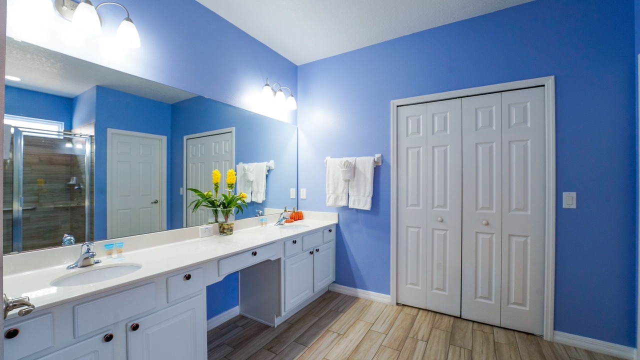 Photo of Bathroom in Loughman