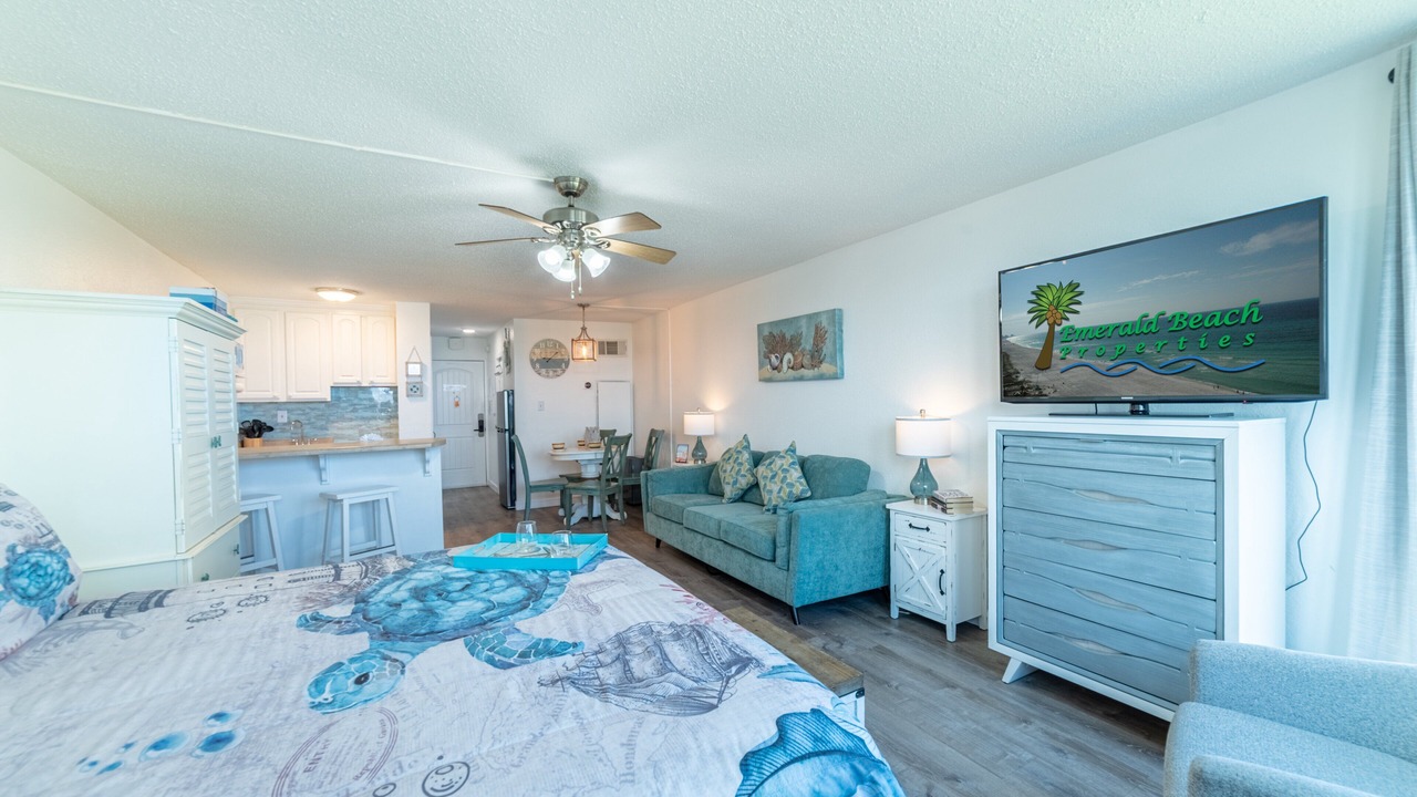 Photo of Bedroom in Holiday Beach