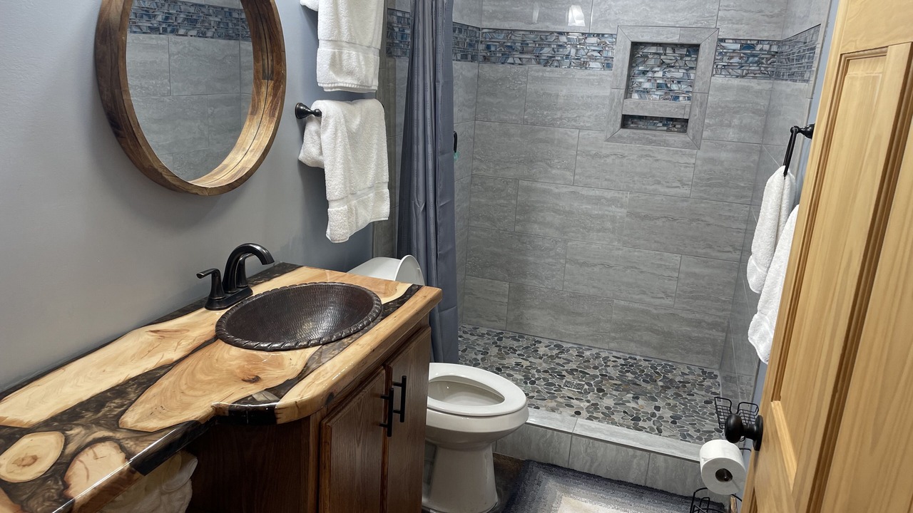 Photo of Bathroom in Coffeeville