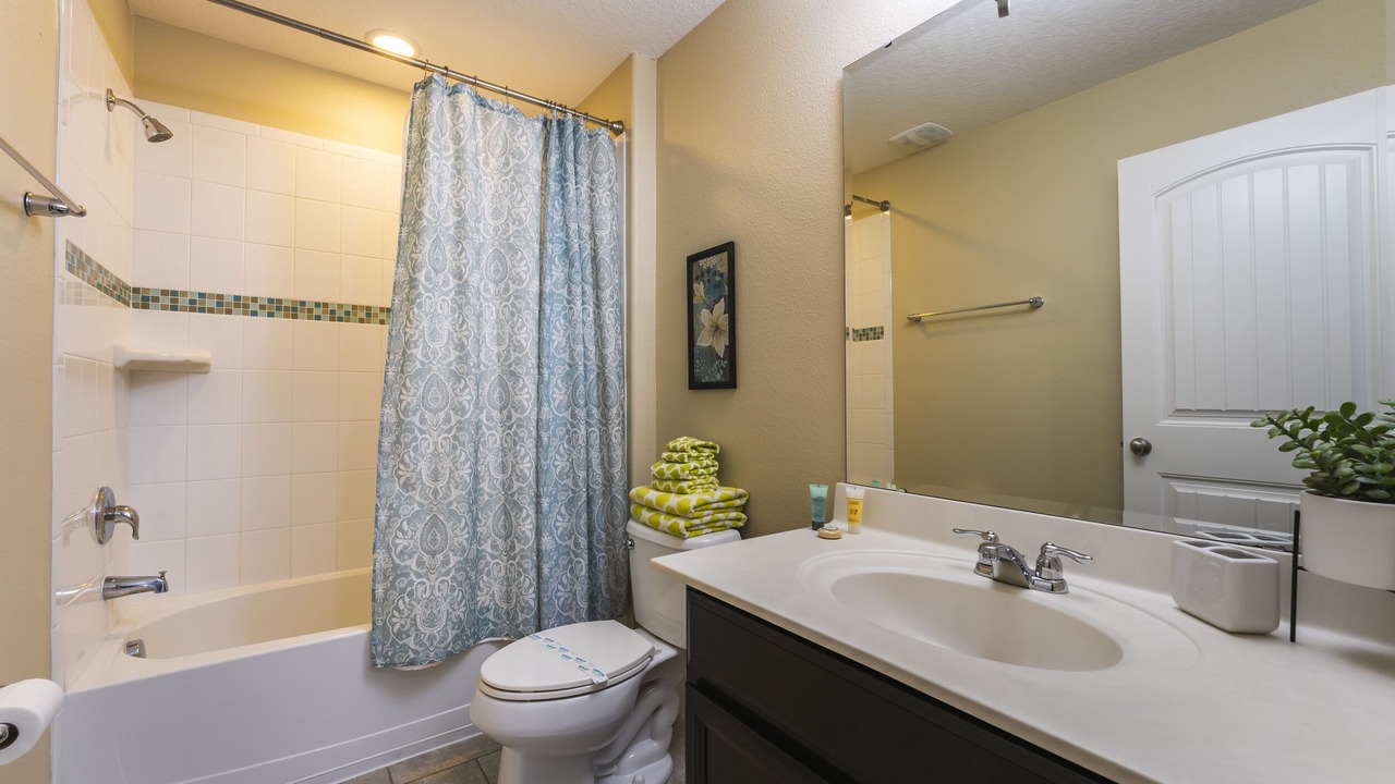 Photo of Bathroom in Loughman