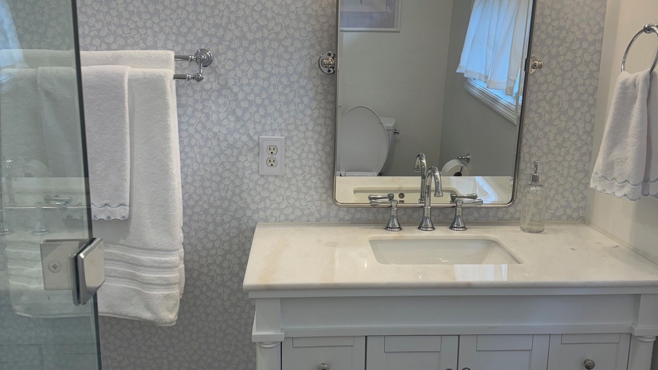Photo of Bathroom in Auburn