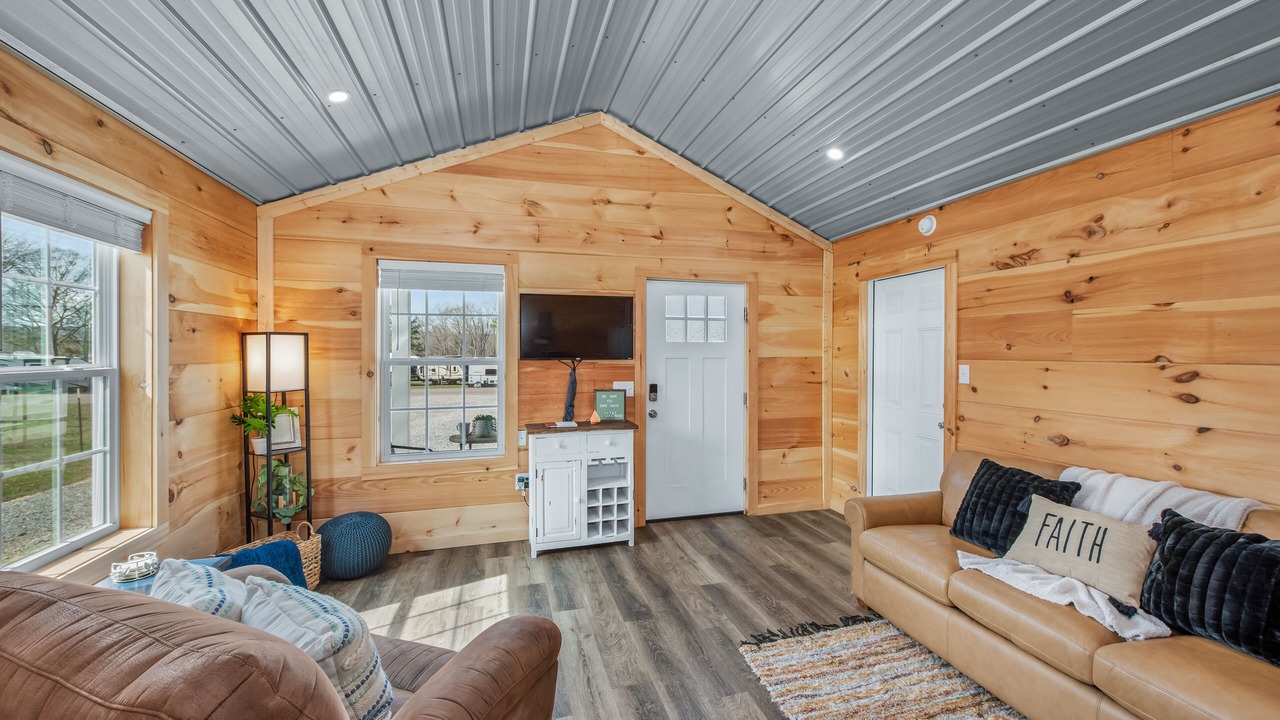 Photo of Bedroom in Groveoak