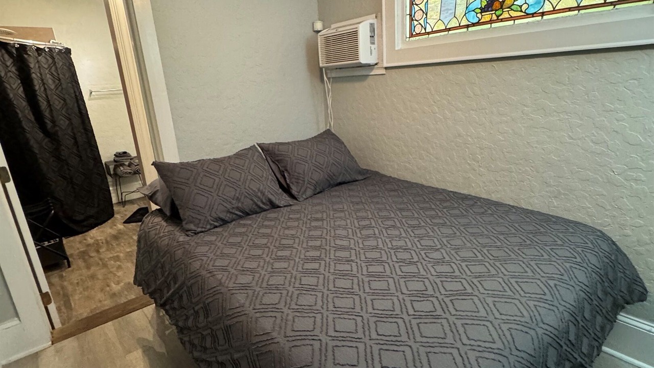 Photo of Bedroom in Downtown Orlando
