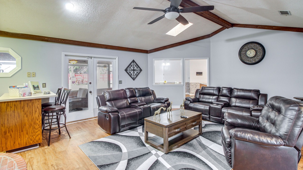 Photo of Bedroom in Hinesville