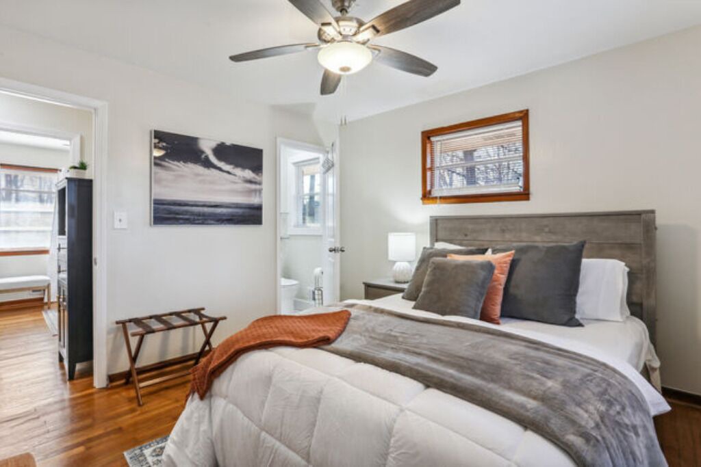 Photo of Bedroom in Mableton