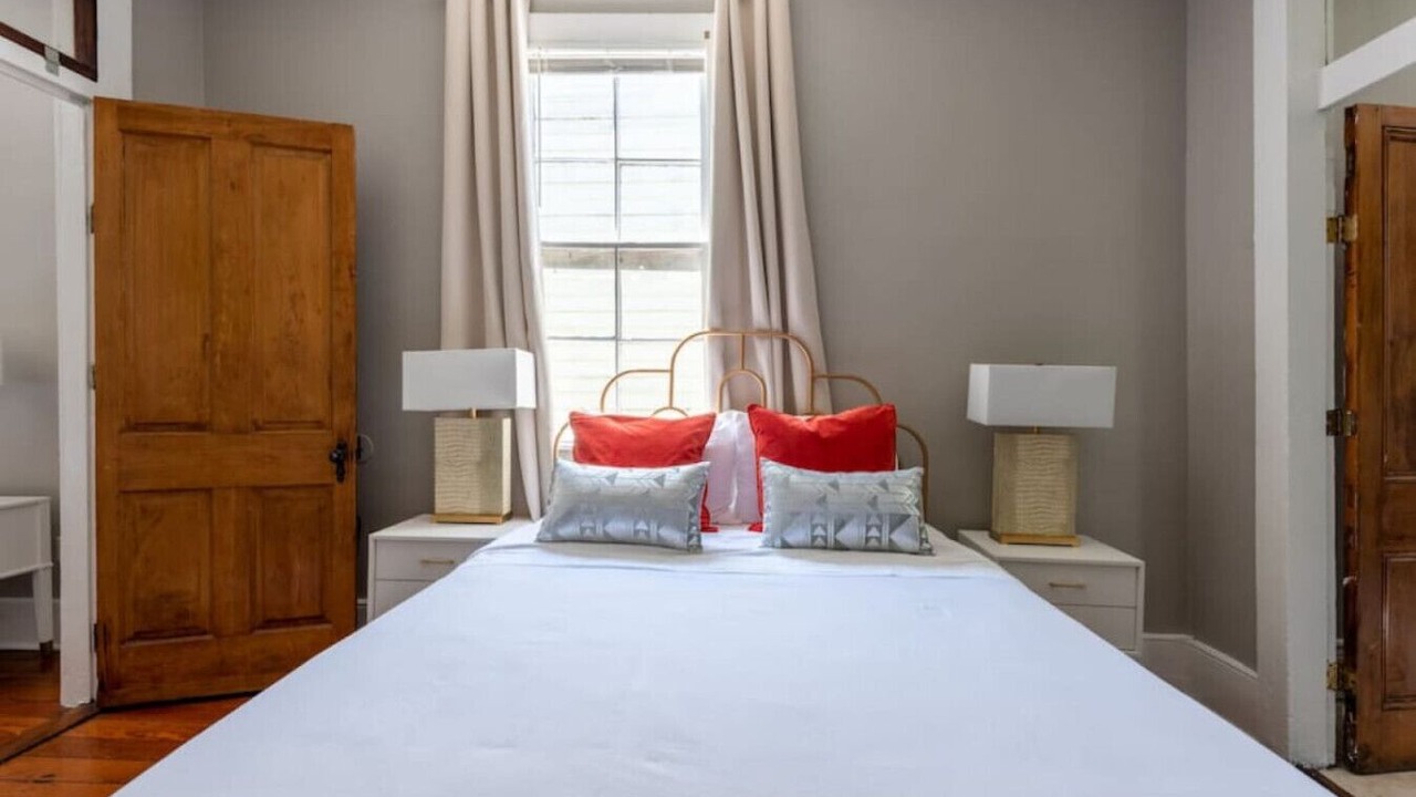 Photo of Bedroom in Mid-City