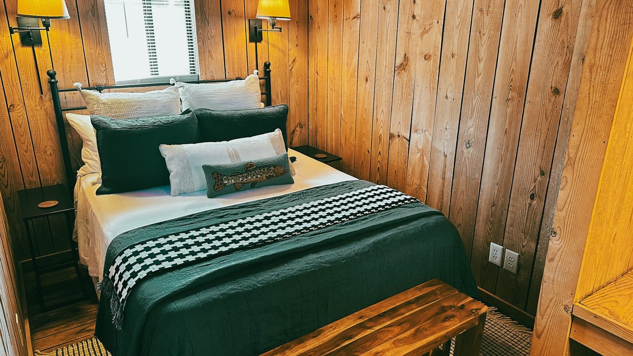 Photo of Bedroom in Six Mile