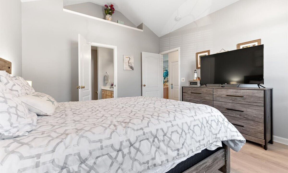 Photo of Bedroom in Dock Junction