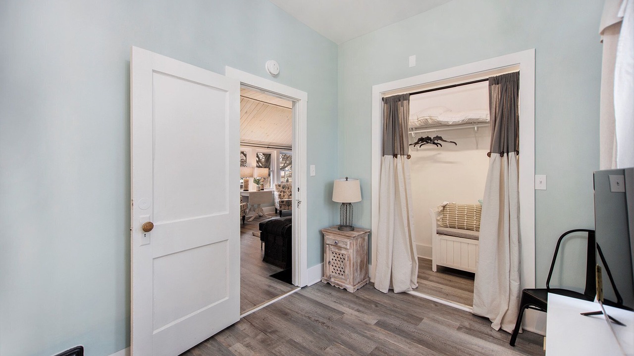 Photo of Bedroom in Nims