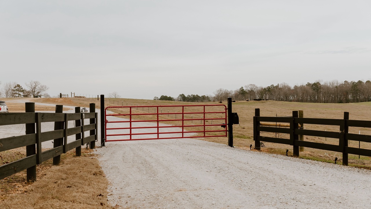 Photo of Outdoor in Elliott