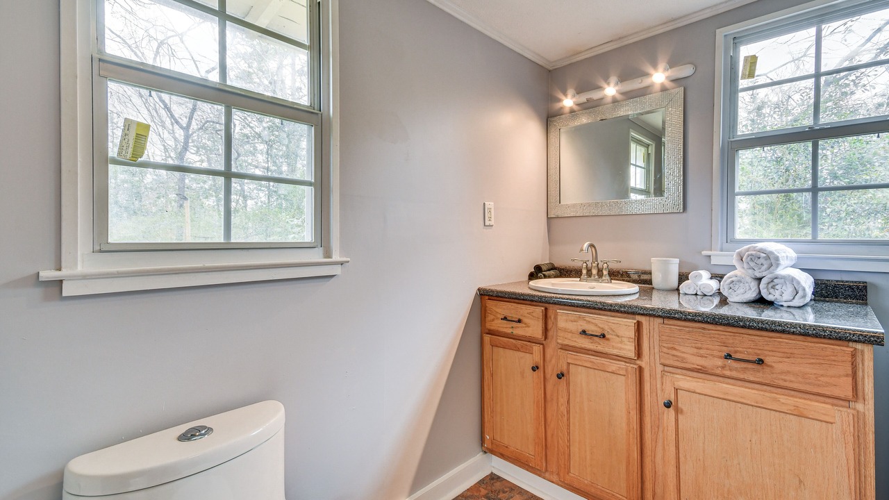 Photo of Bathroom in East Tallassee
