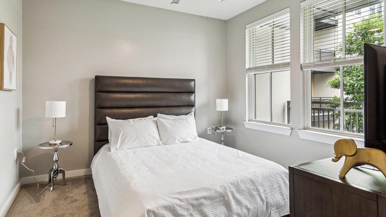 Photo of Bedroom in Hitch Village - Fred Wessels Homes