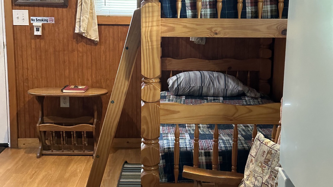 Photo of Bedroom in Lake