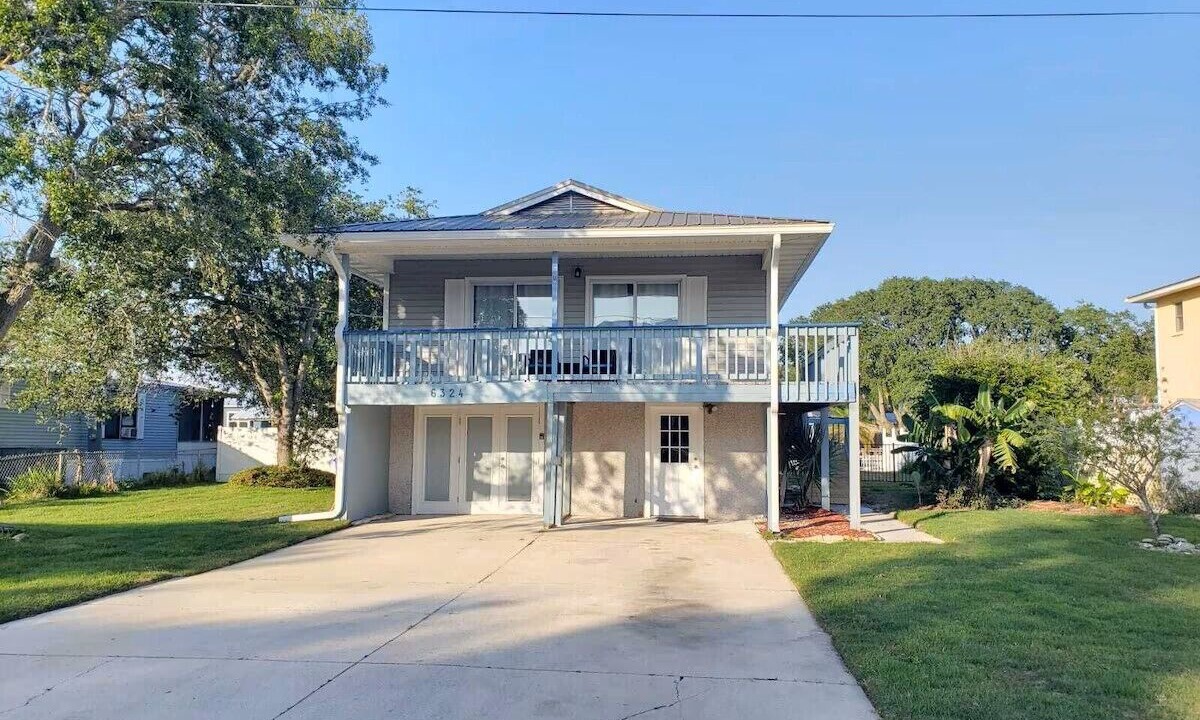 Photo of Outdoor in Butler Beach