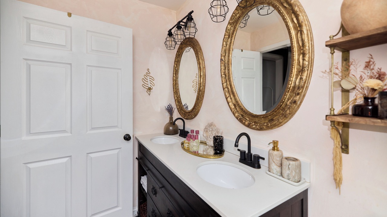 Photo of Bathroom in Church Street