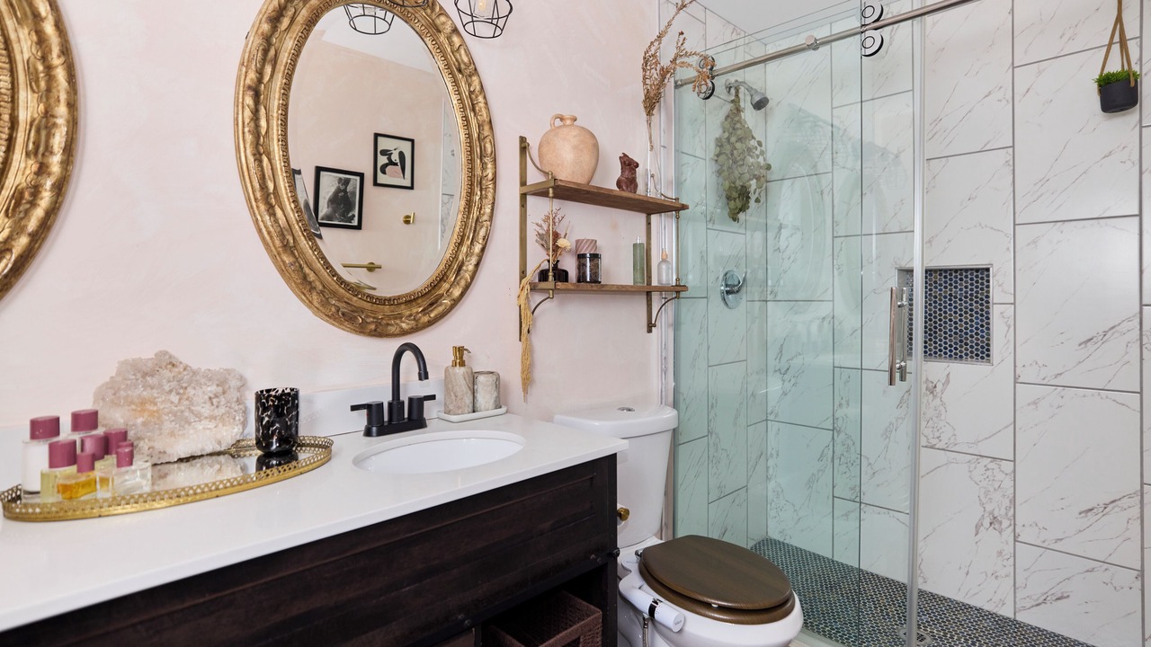 Photo of Bathroom in Church Street