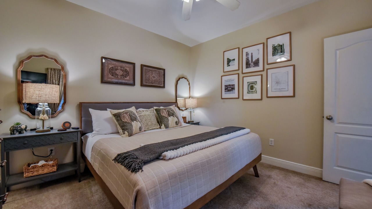 Photo of Bedroom in Tuscaloosa