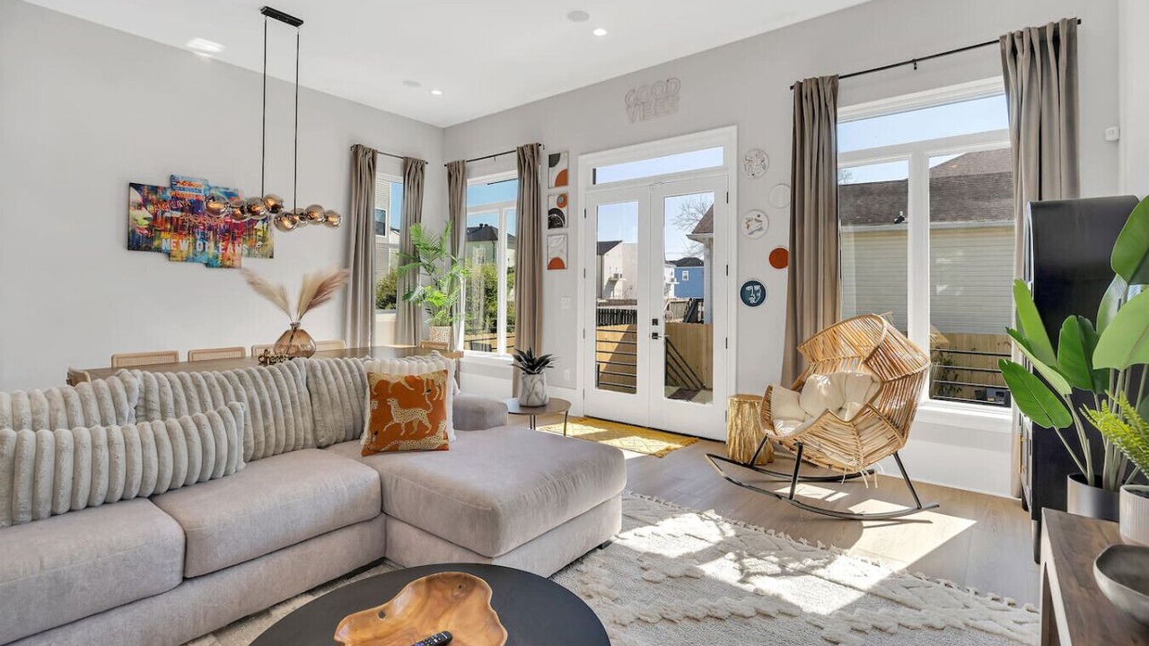 Photo of Livingroom in Tulane - Gravier