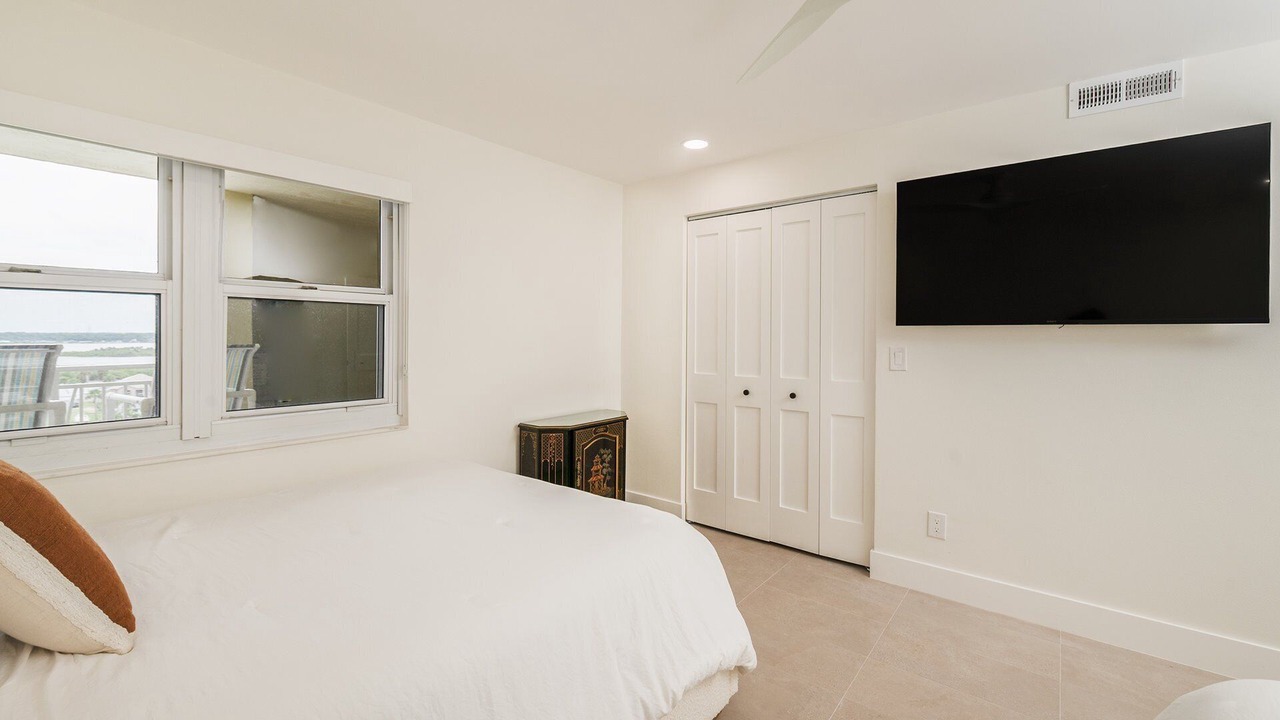 Photo of Bedroom in Daytona Beach Shores