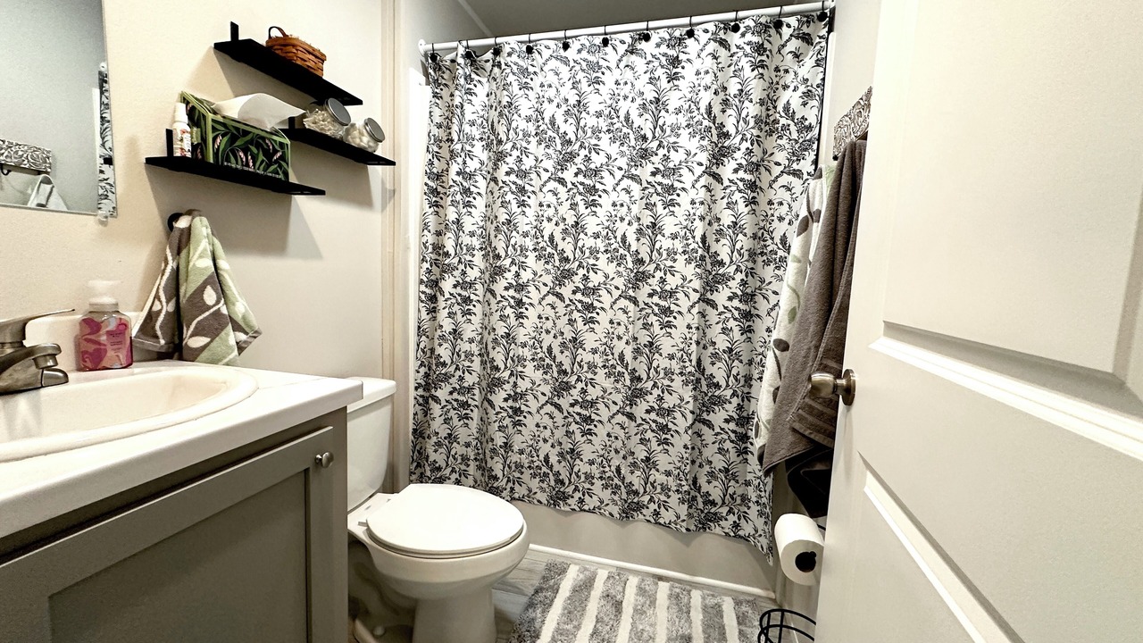 Photo of Bathroom in Crescent City