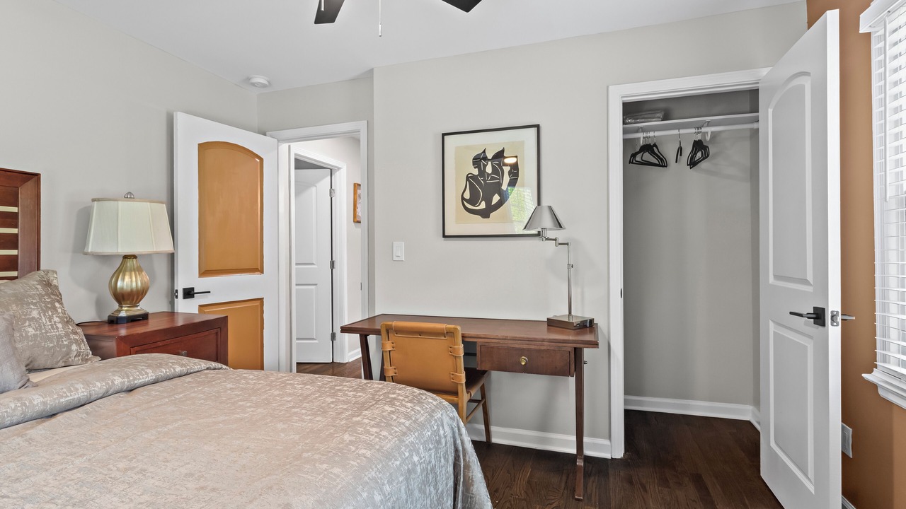 Photo of Bedroom in Mableton