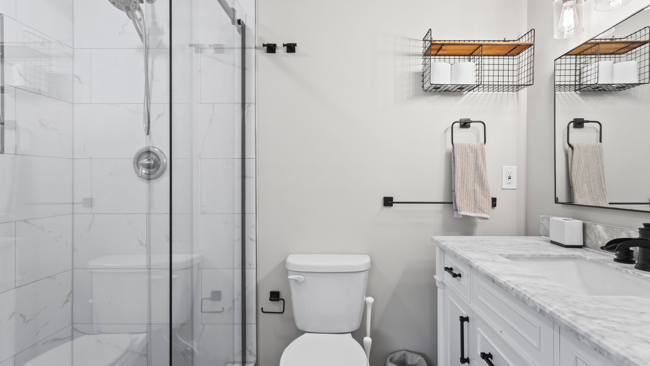 Photo of Bathroom in Mableton