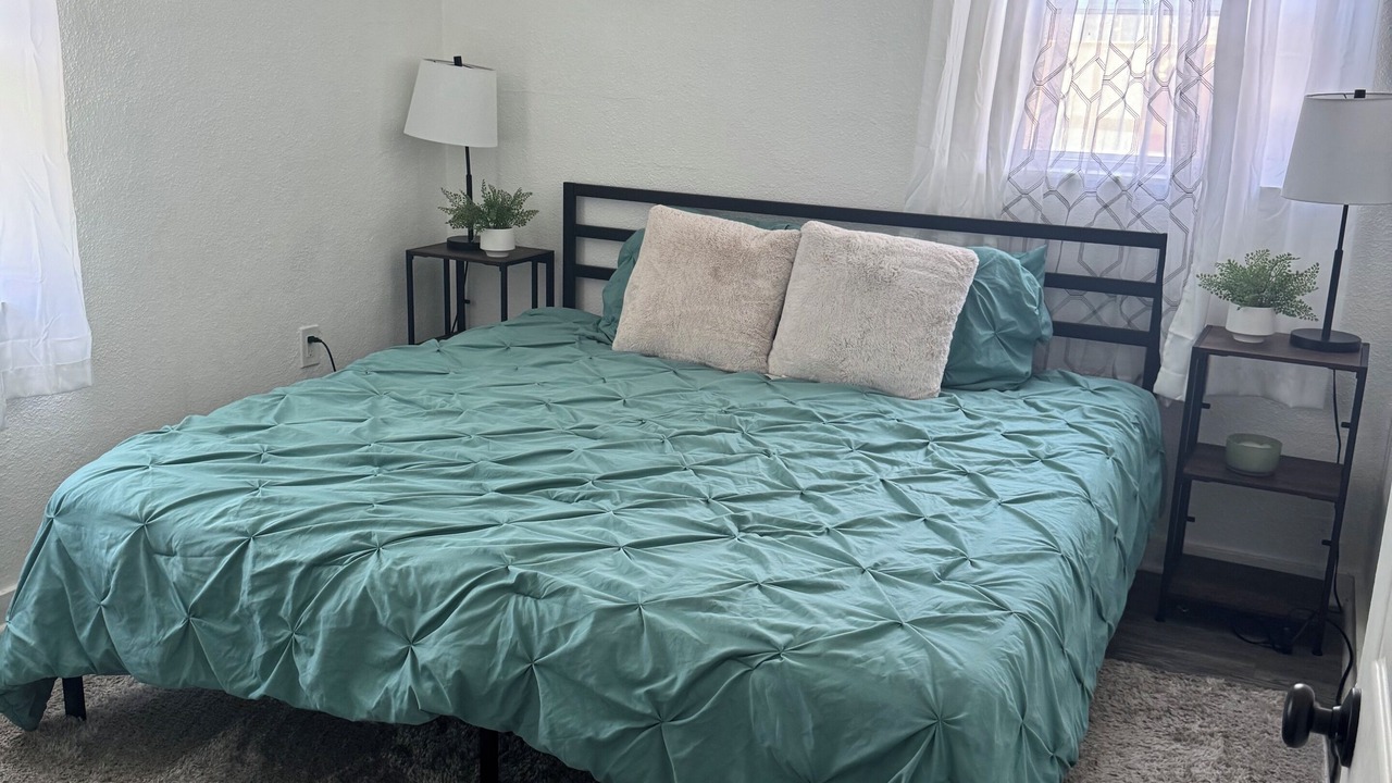 Photo of Bedroom in Cantonment