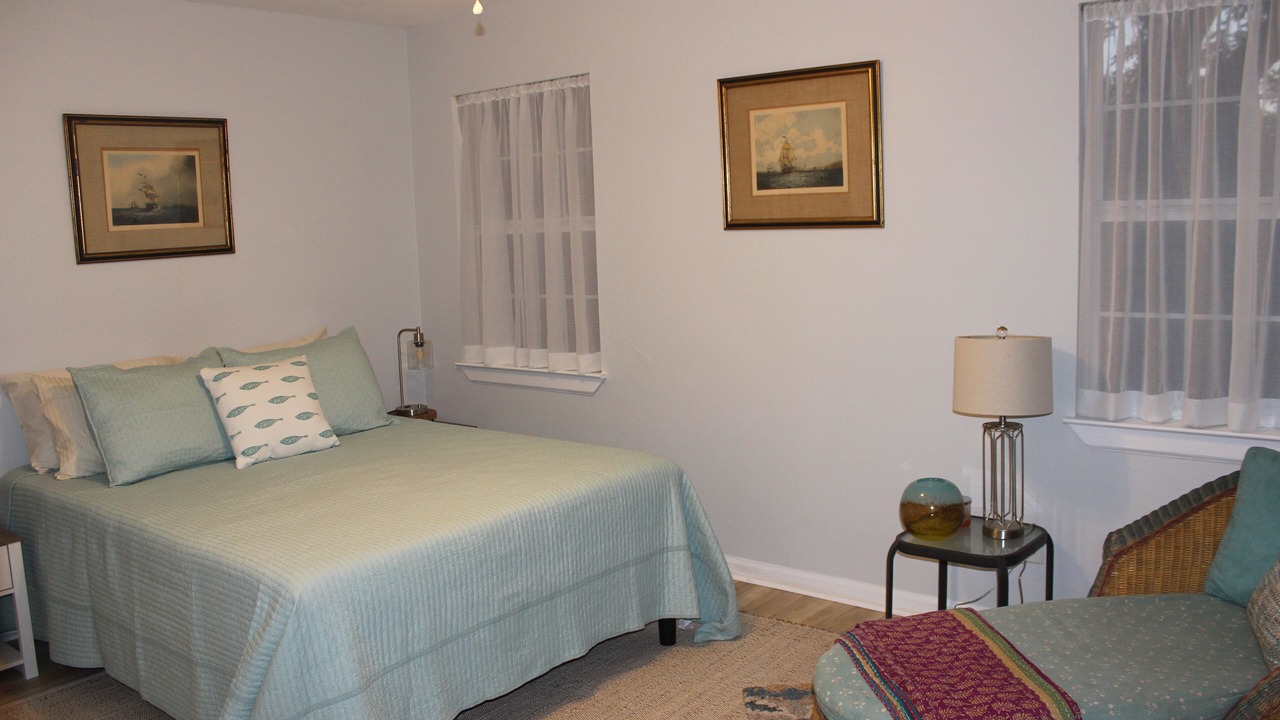 Photo of Bedroom in Pascagoula