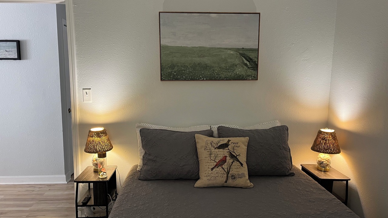 Photo of Bedroom in Pascagoula