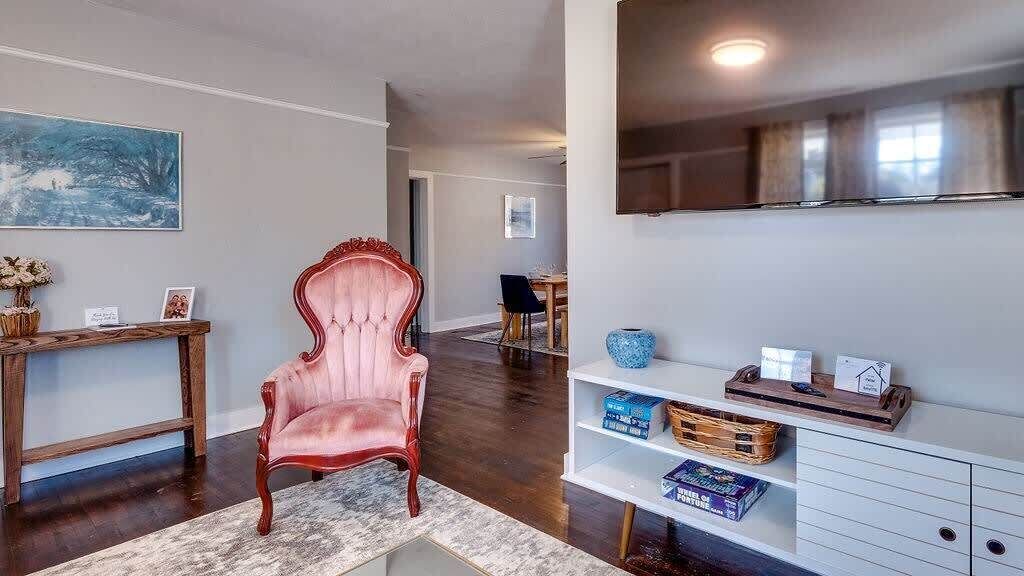 Photo of Livingroom in Savannah