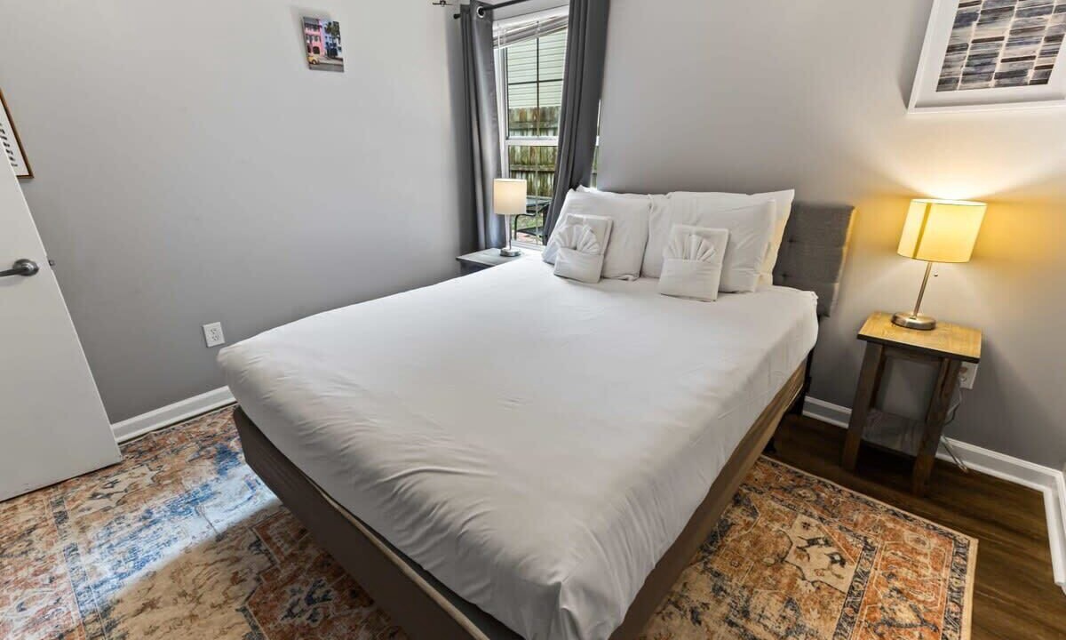 Photo of Bedroom in Savannah