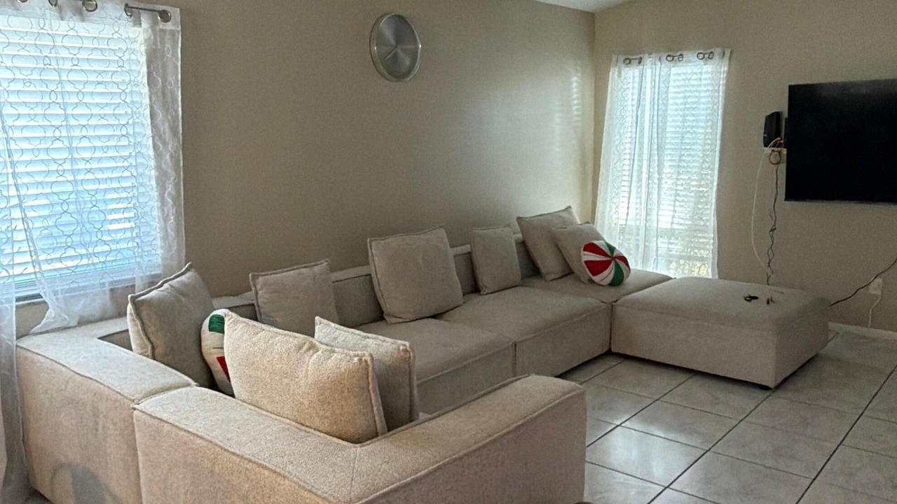 Photo of Livingroom in Winter Springs