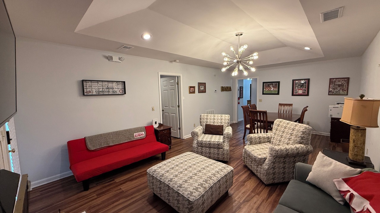 Photo of Livingroom in Tuscaloosa