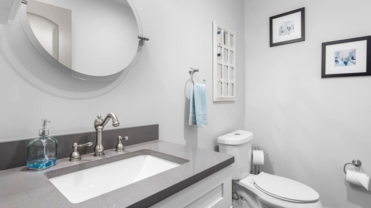 Photo of Bathroom in Peoplestown