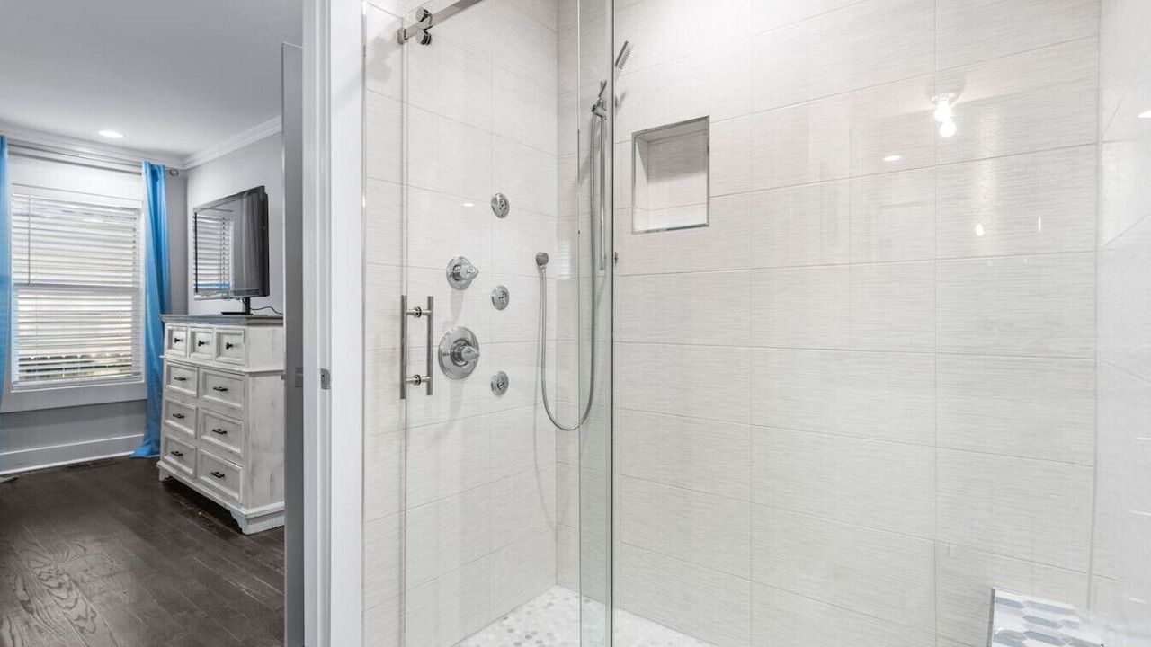 Photo of Bathroom in Peoplestown