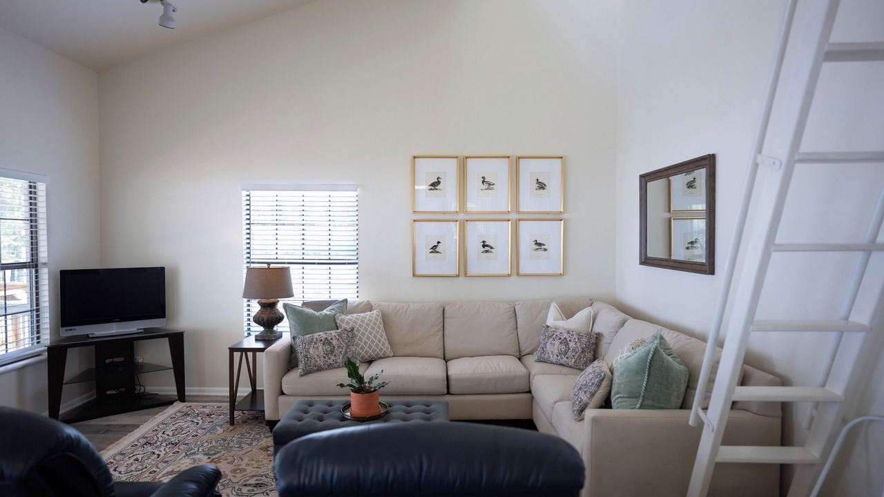 Photo of Livingroom in Mooringsport