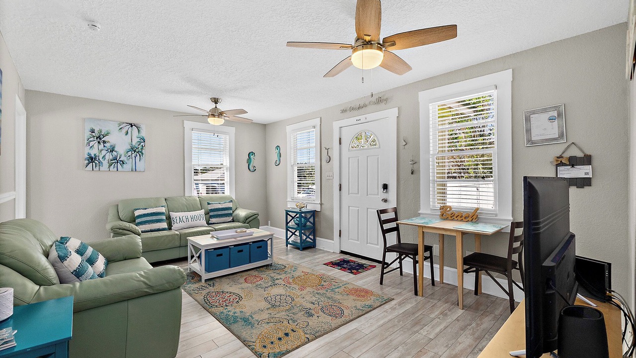 Photo of Livingroom in Flagler Beach