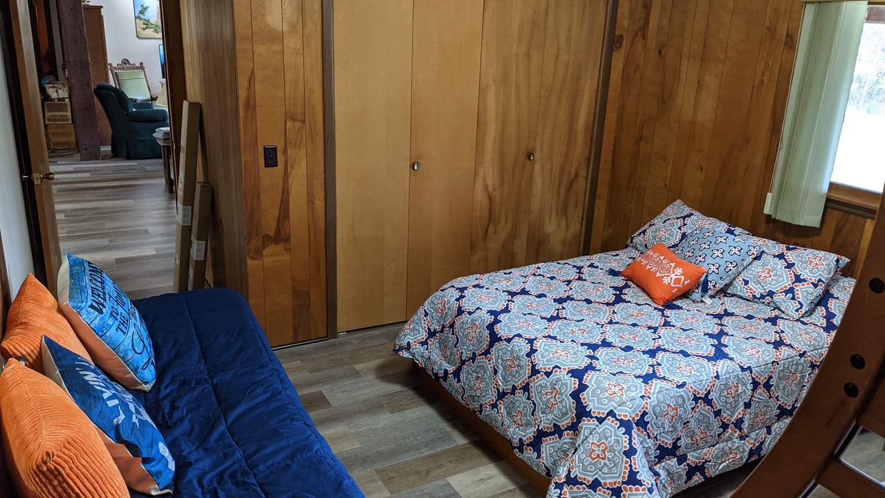 Photo of Bedroom in Silver Lake