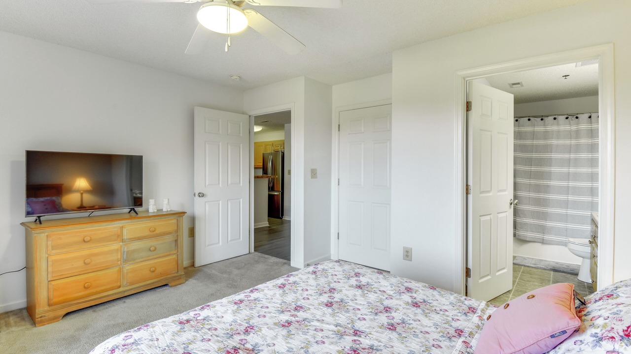 Photo of Bedroom in Six Mile