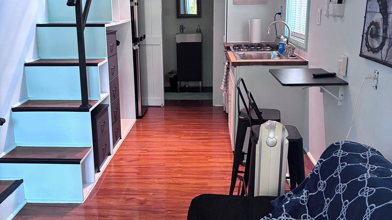 Photo of Livingroom in Cantonment