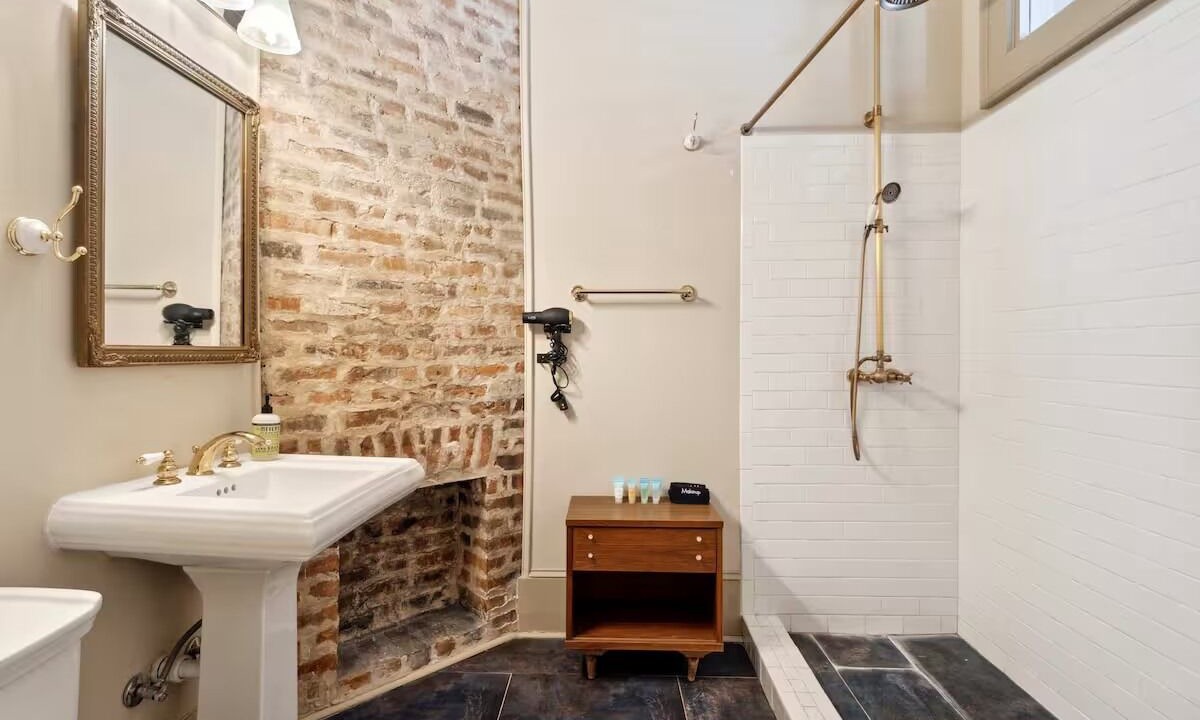 Photo of Bathroom in Faubourg Lafayette