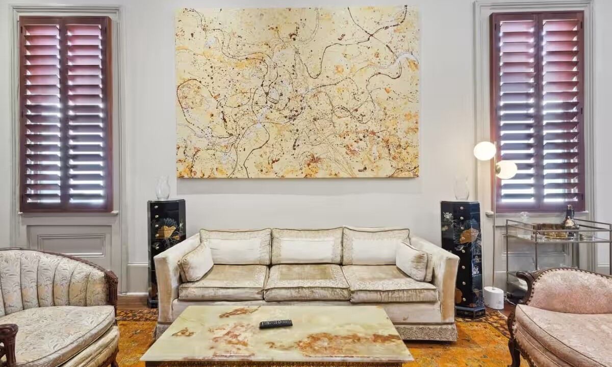 Photo of Livingroom in Faubourg Lafayette