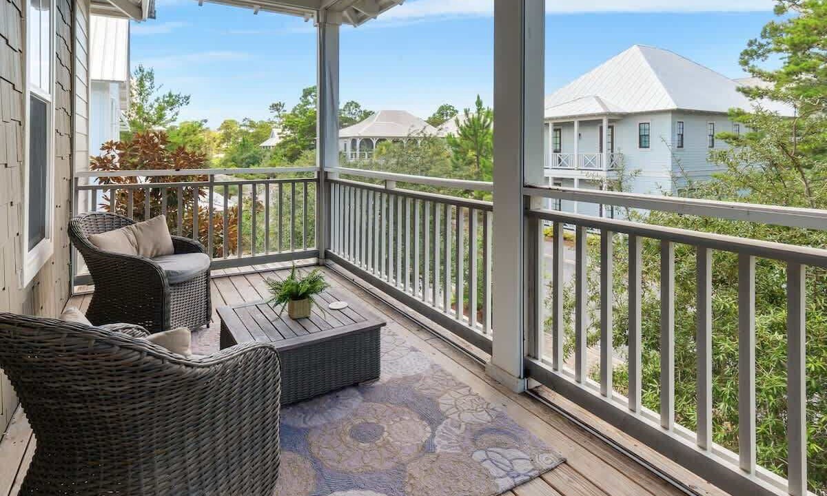 Photo of Outdoor in Lakeside at Blue Mountain Beach